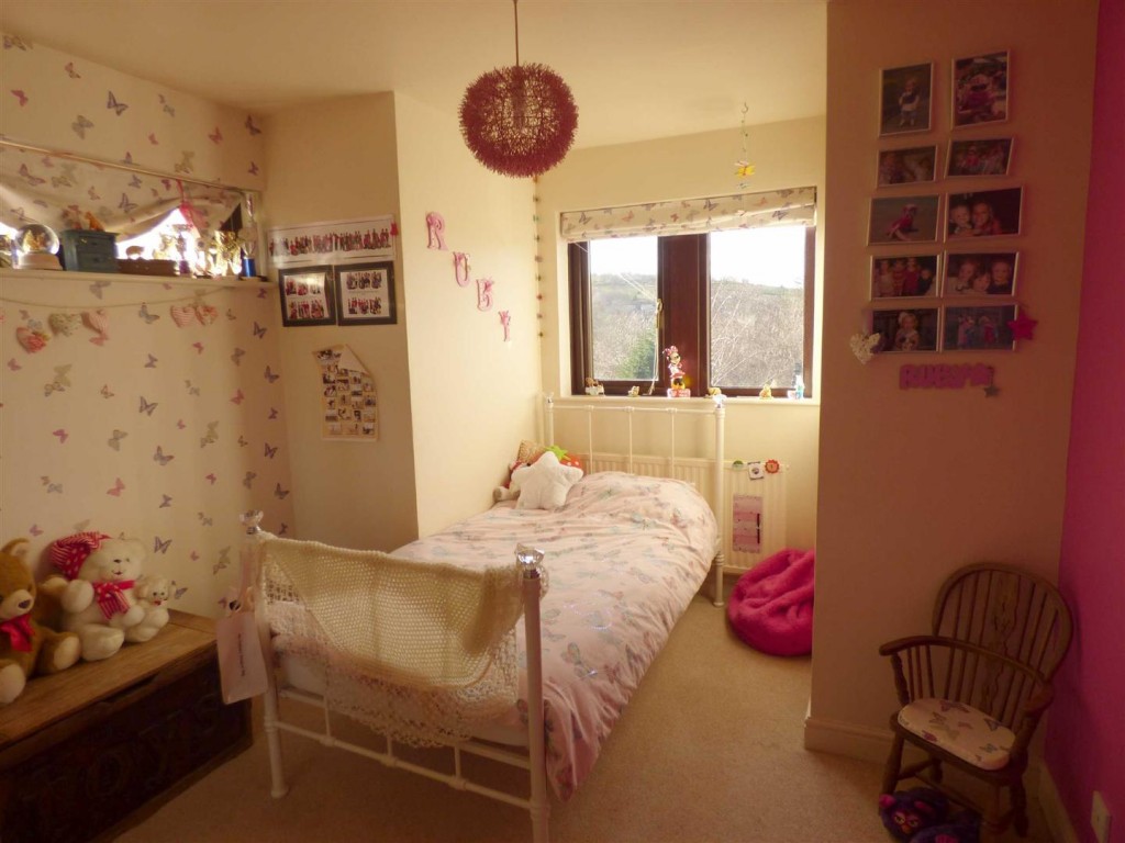 Image for Pennine Gardens, Linthwaite, Huddersfield