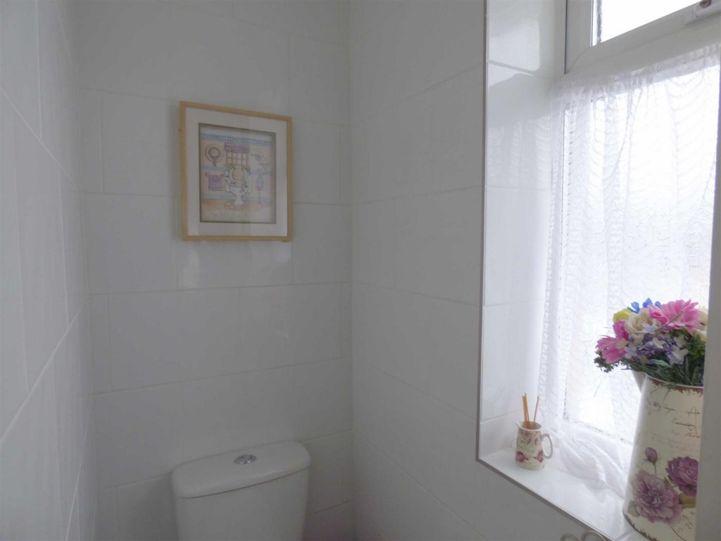 Image for Glastonbury Drive, Milnsbridge/Longwood, Huddersfield