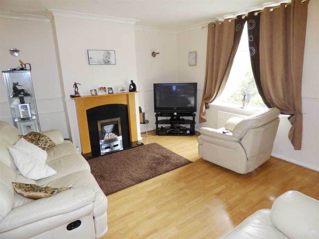 Image for Newsome Road South, Newsome, Huddersfield