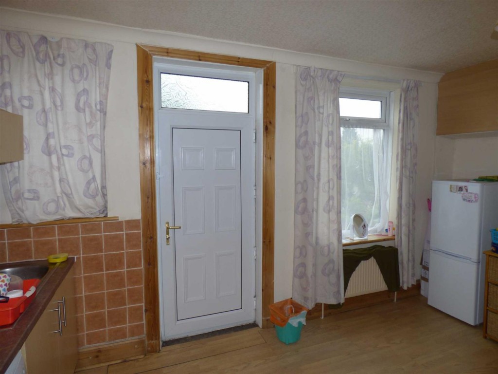 Image for Moor End Road, Lockwood, Huddersfield