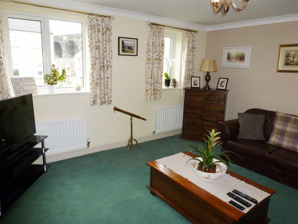 Image for Dale View, Milnsbridge, Huddersfield