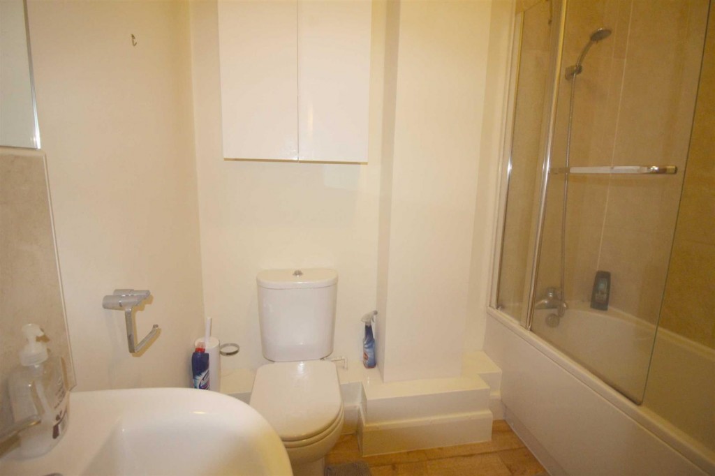 Image for Saville Court, Milnsbridge, Huddersfield