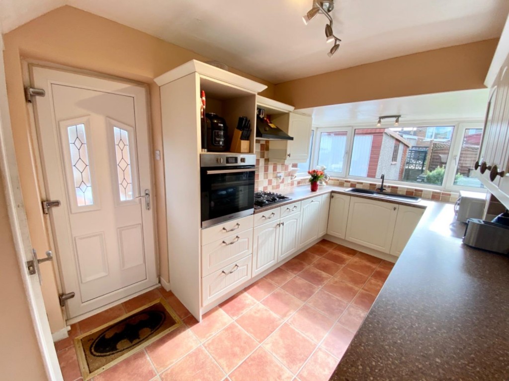 Image for Chiltern Avenue, Huddersfield
