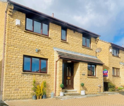 View full details for Moor Close, Beaumont Park, Huddersfield