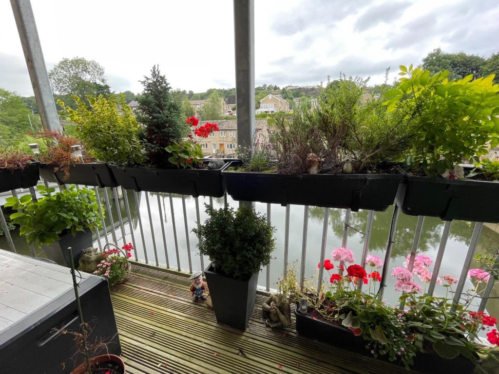 Image for Parkwood Road, Longwood, Huddersfield