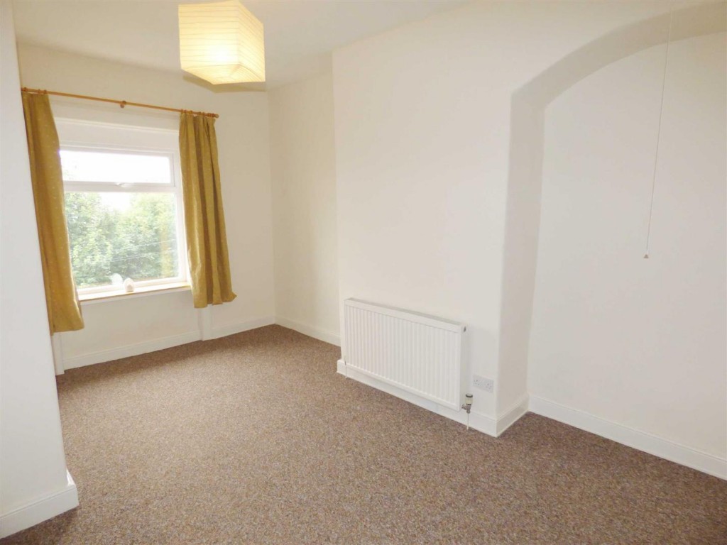 Image for Cliffe End Road, Longwood, Huddersfield