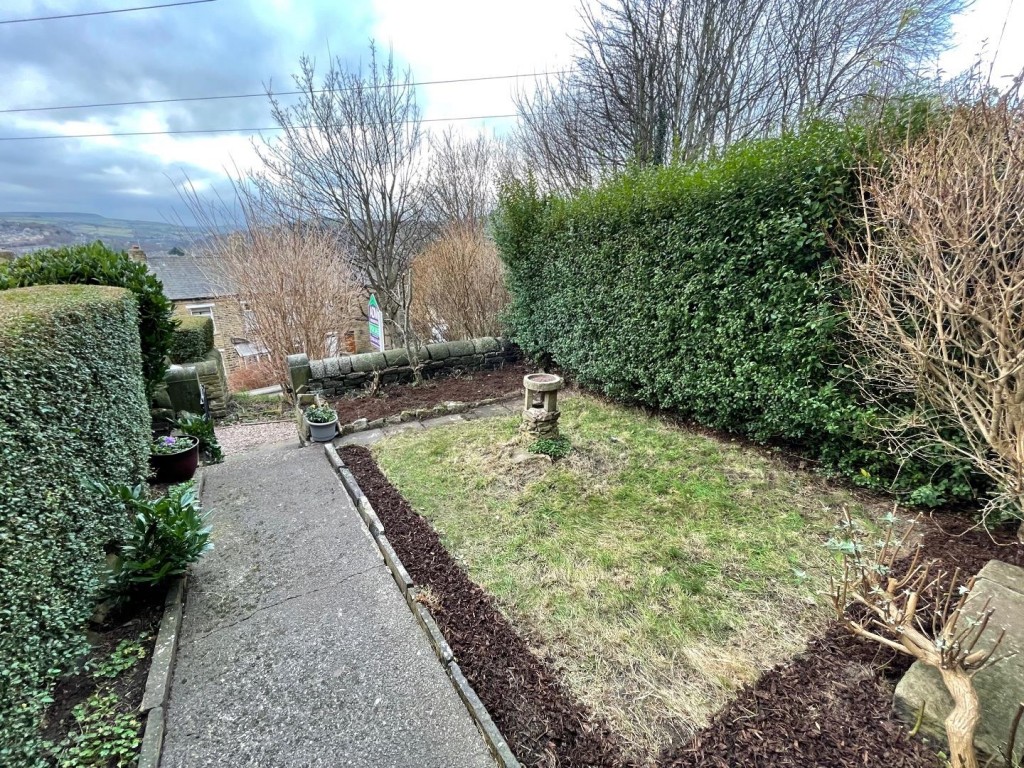 Image for Cliffe End Road, Longwood, Huddersfield