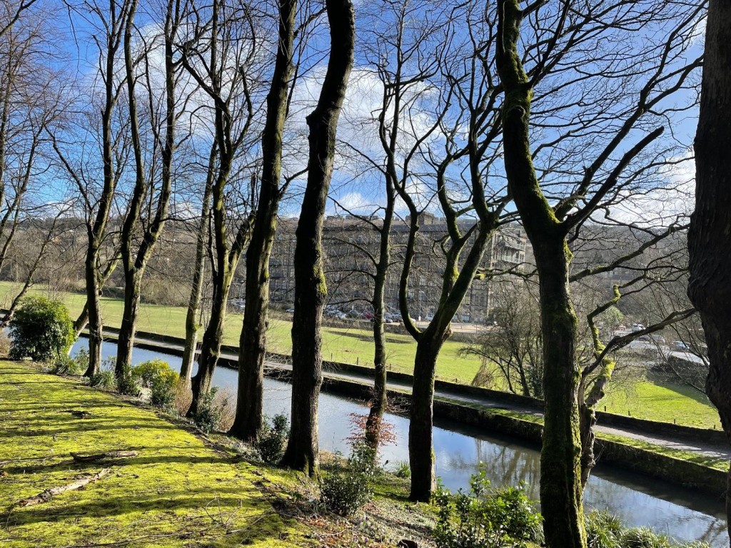 Image for Low Westwood Lane, Linthwaite, Huddersfield
