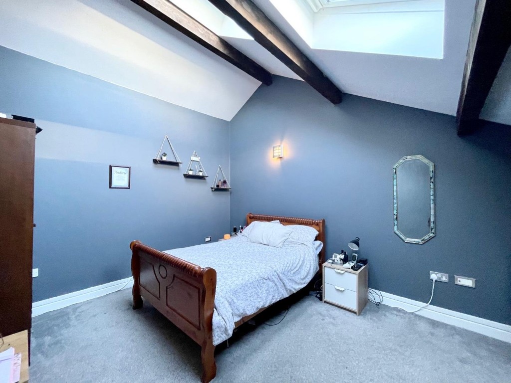 Image for Low Westwood Lane, Linthwaite, Huddersfield