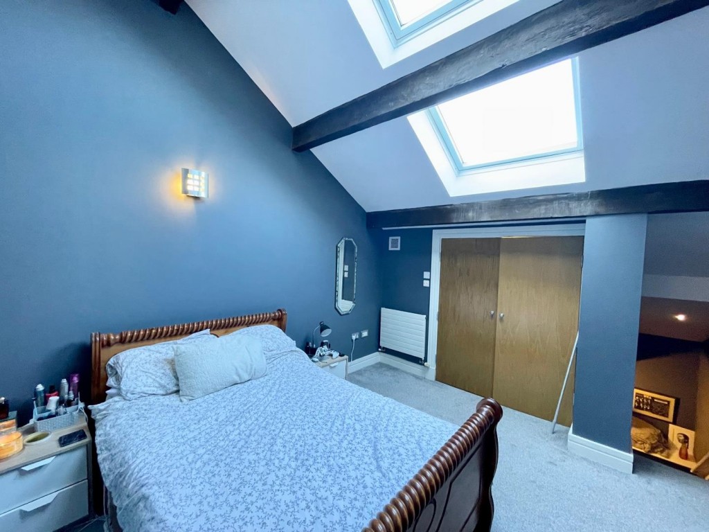 Image for Low Westwood Lane, Linthwaite, Huddersfield