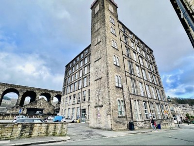 View full details for Saville Court, Milnsbridge, Huddersfield