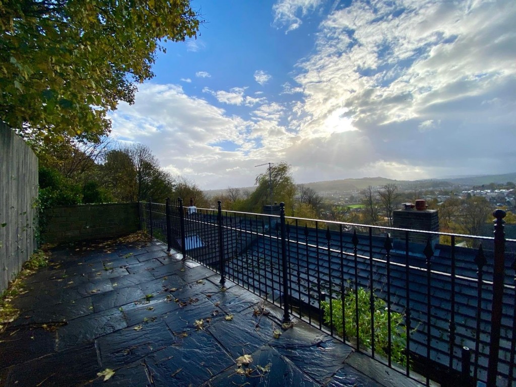 Image for Bull Green Road, Longwood, Huddersfield