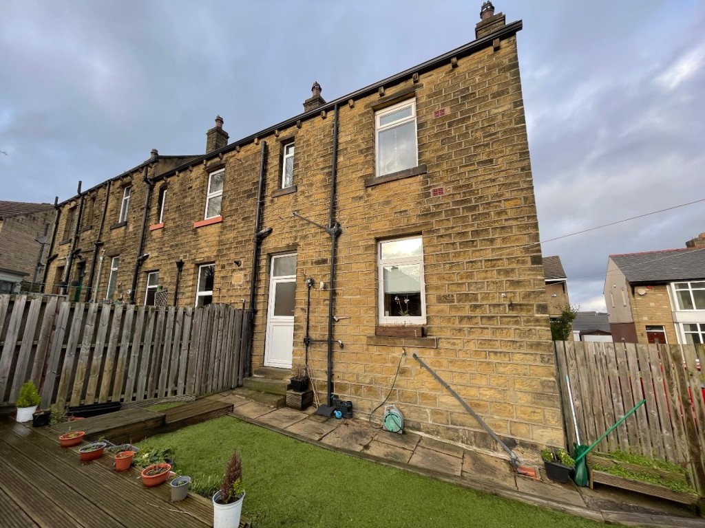 Image for Yew Tree Lane, Huddersfield