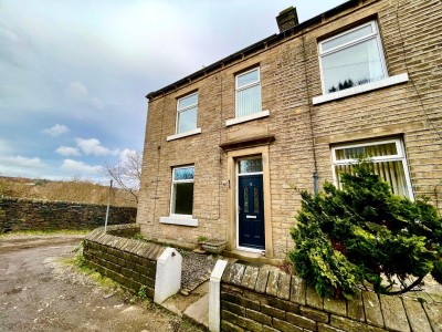 View full details for Barlbrough Place, Huddersfield