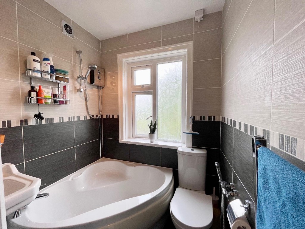 Image for Dalmeny Avenue, Huddersfield