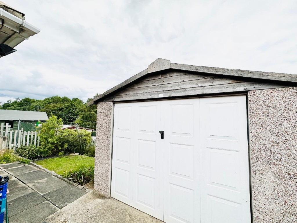 Image for Ochrewell Avenue, Huddersfield