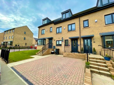 View full details for Acre Lane, Brighouse