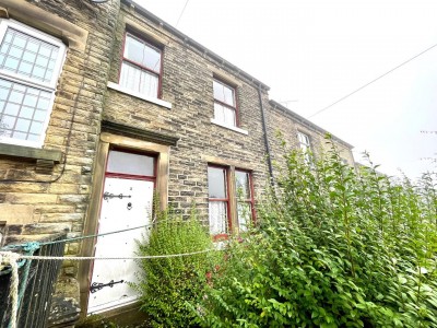 View full details for Glen Royd Manchester Road, Marsden, Huddersfield