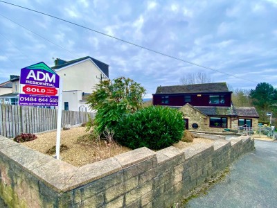 View full details for New Hey Road, Huddersfield