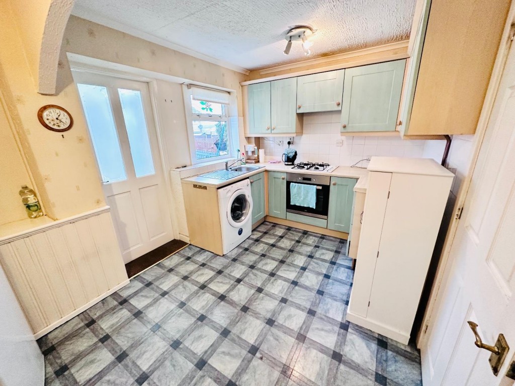 Image for Kinder Avenue, Cowlersley, Huddersfield