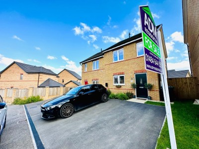 View full details for Sandpiper Court, Huddersfield