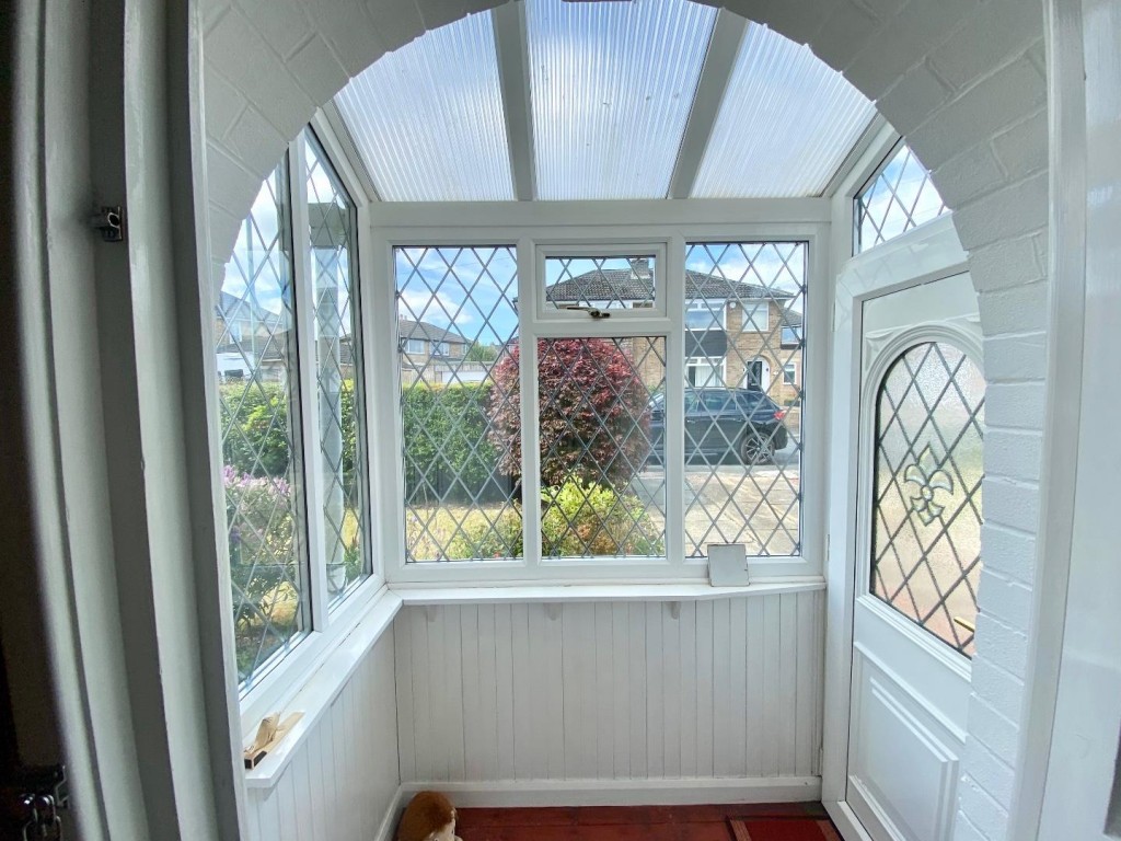 Image for Leafield Avenue, Huddersfield