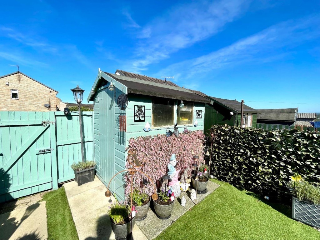 Image for Kinder Avenue, Cowlersley, Huddersfield