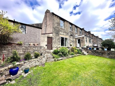 View full details for Longwood Road, Huddersfield