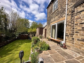 Longwood Road, Huddersfield