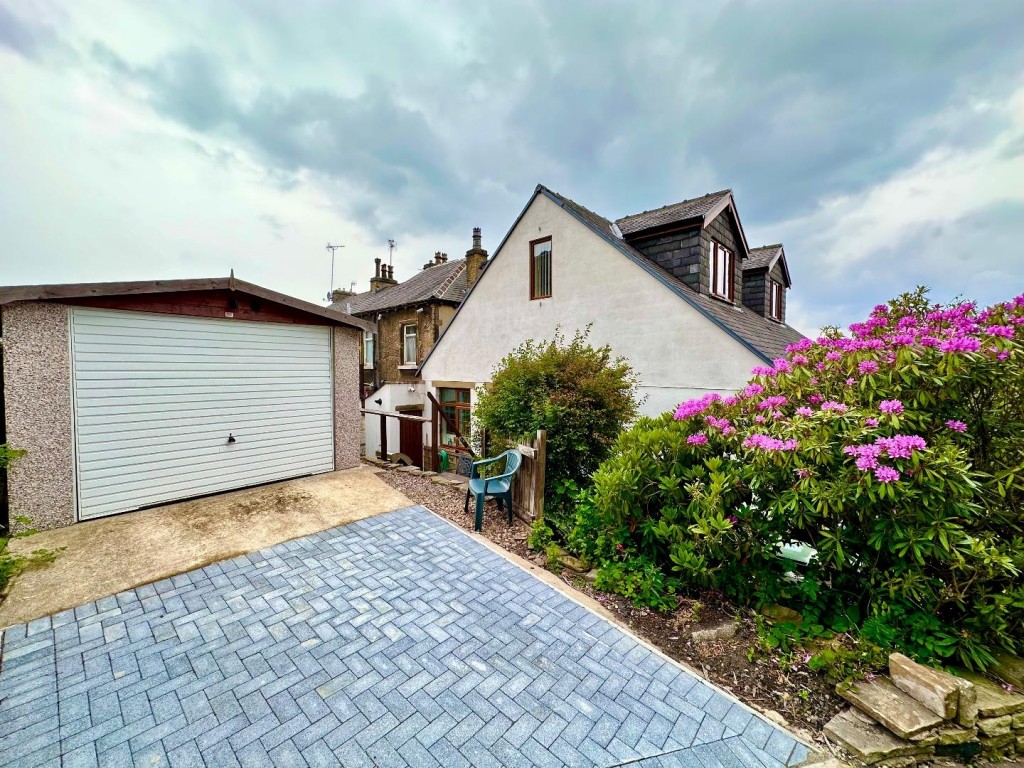 Image for Pymroyd Lane, Huddersfield