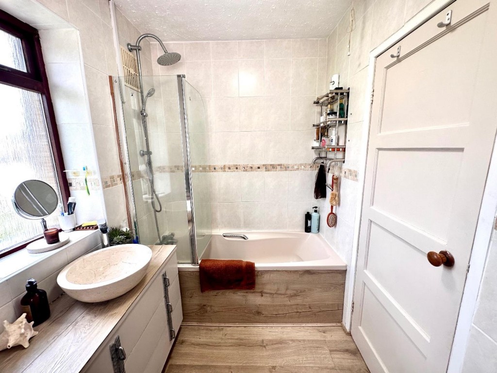 Image for Tintern Avenue, Huddersfield