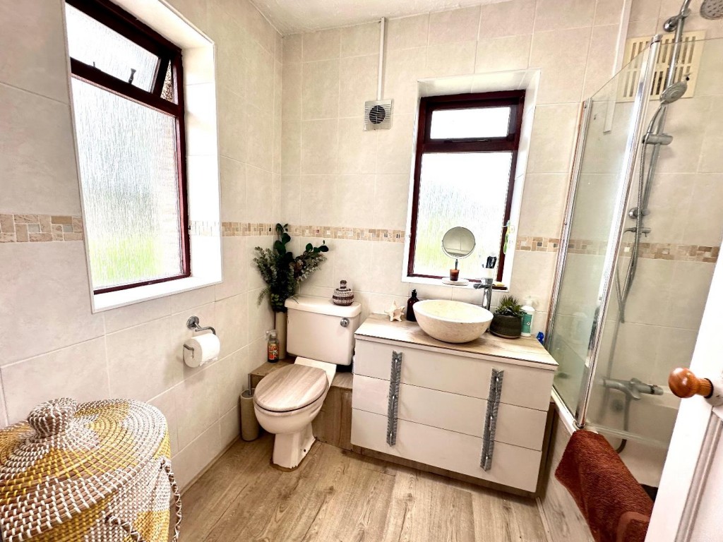 Image for Tintern Avenue, Huddersfield
