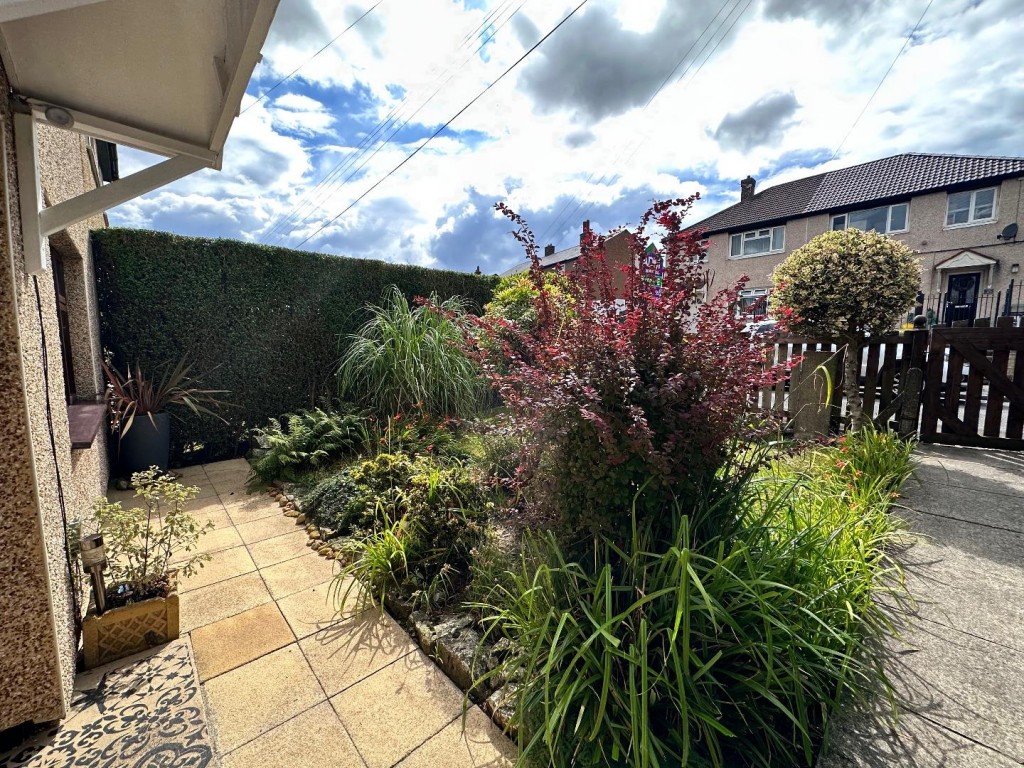 Image for Tintern Avenue, Huddersfield