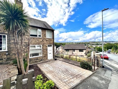 View full details for Lockwood Scar, Huddersfield