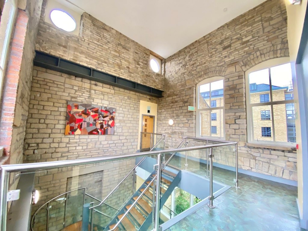 Image for 1535 The Melting Point, Firth Street, Huddersfield