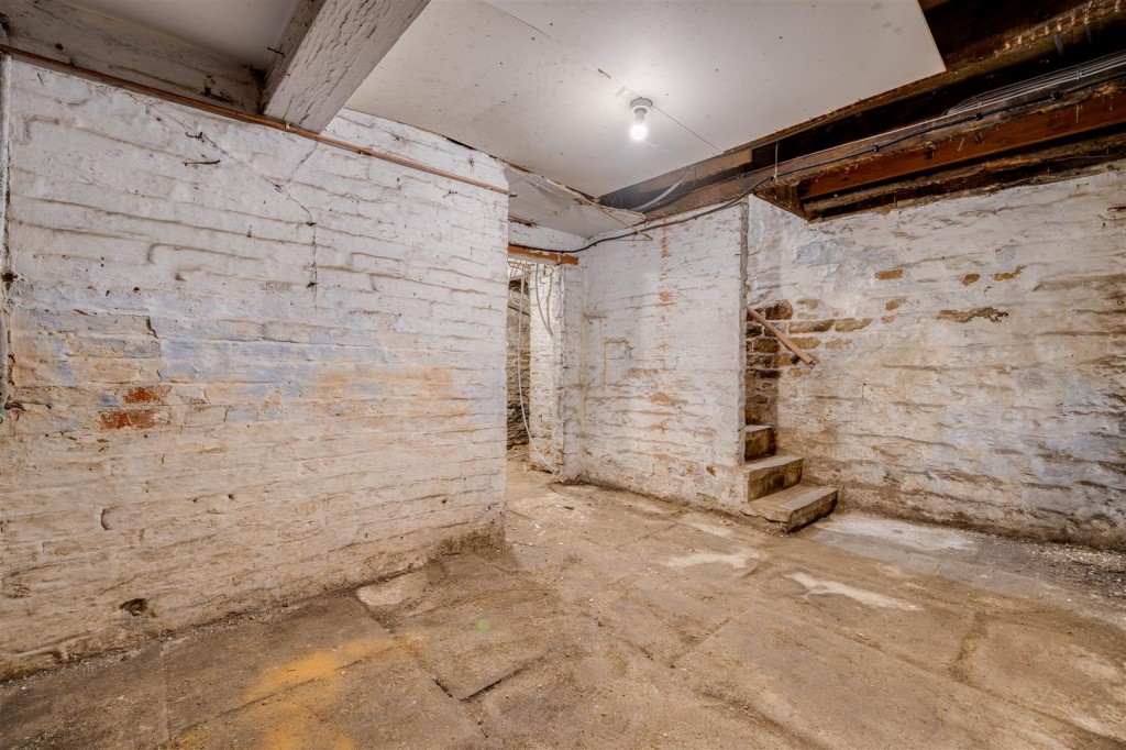 Image for Reinwood Road, Lindley, Huddersfield