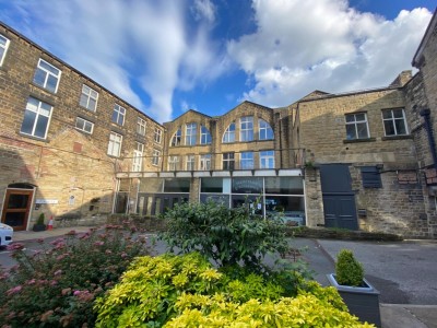 View full details for Plover Road, Lindley, Huddersfield