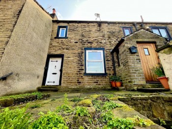 Yates Lane, Huddersfield