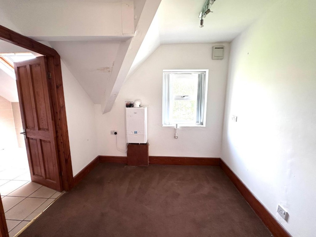 Image for 6 Cowrakes Road, Lindley