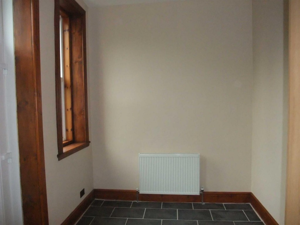 Image for 6 Cowrakes Road, Lindley