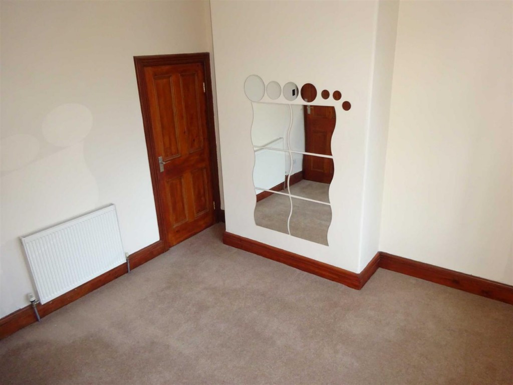 Image for 6 Cowrakes Road, Lindley