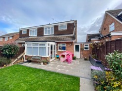Alderbrook Drive, Whitestone, Nuneaton, CV11 6PL
