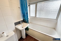 Birkdale Close, Whitestone, Nuneaton, CV11 6NA