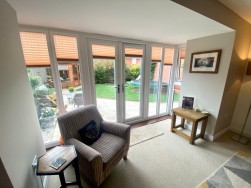 Topiary Road, St James' Gate, Weddington, Nuneaton, CV10 0FT