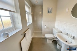 Tiverton Drive, Horeston Grange, Nuneaton, CV11 6YL