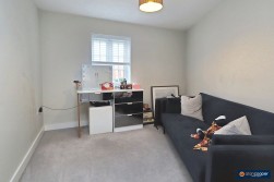 Sunburst Drive, Manor Fields, Nuneaton, CV11 6YQ