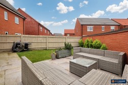 Sunburst Drive, Manor Fields, Nuneaton, CV11 6YQ