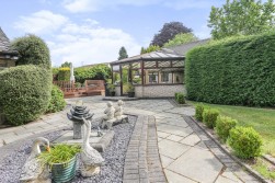 Rutherford Glen, Whitestone, Nuneaton, CV11 6UP