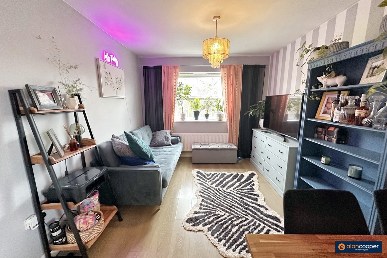 Clarkson Close, Nuneaton, CV11 4BA