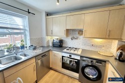 Clarkson Close, Nuneaton, CV11 4BA